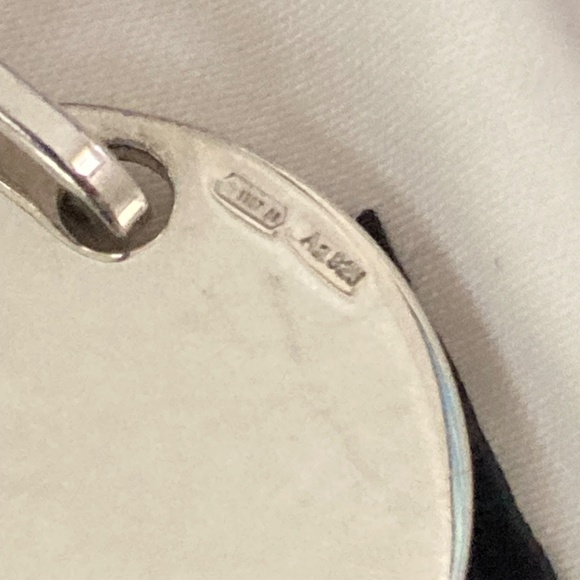 Authentic GUCCI Sterling Bracelet and Stainless Steel Heart Studs - Picture 8 of 15